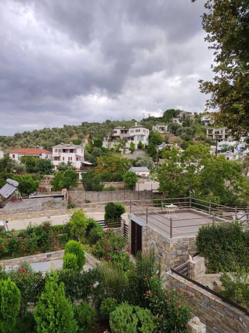 Marilia Home Афісос Екстер'єр фото