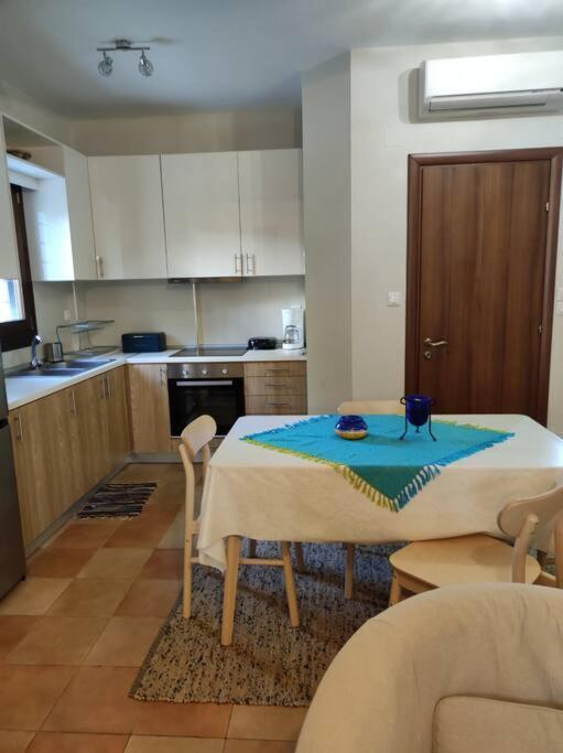Marilia Home Афісос Екстер'єр фото