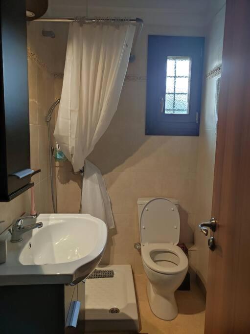 Marilia Home Афісос Екстер'єр фото